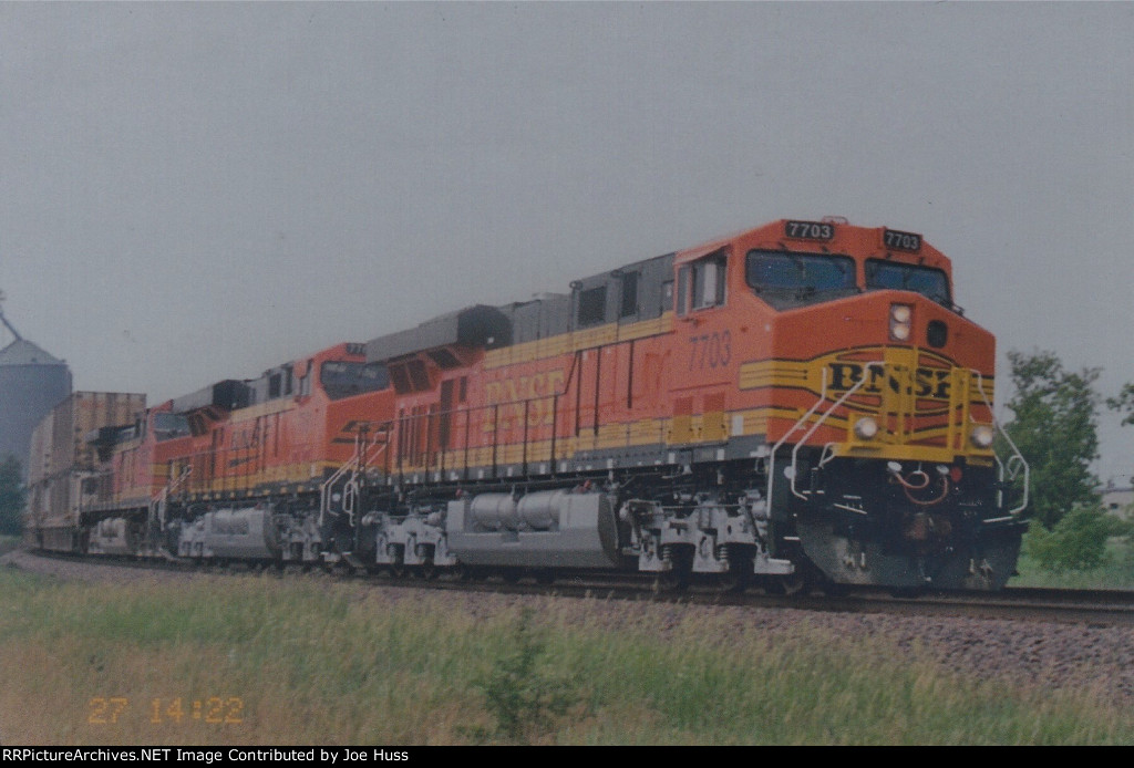 BNSF 7703 East